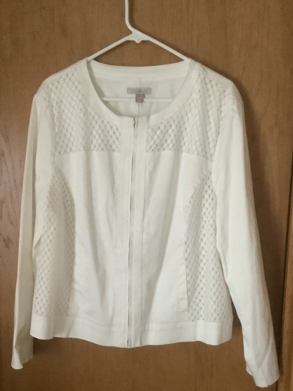 Women’s Roz & Ali White Jacket Size 1X